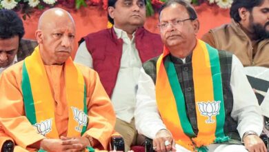 UP कैबिनेट विस्तार की आहट तेज, तीसरे डिप्टी सीएम की नियुक्ति संभव—इन नामों पर चर्चा UP कैबिनेट विस्तार की आहट तेज, तीसरे डिप्टी सीएम की नियुक्ति संभव—इन नामों पर चर्चा