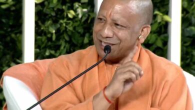 बुलडोजर पर सीएम योगी का बड़ा बयान: यूपी में माफिया के खिलाफ ऐक्शन रहेगा जारी या लगेगा ब्रेक?