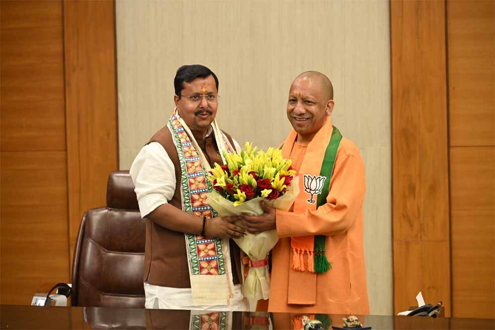 पार्टी को नई ऊर्जा व दिशा देंगे नितिन नबीन : सीएम योगी पार्टी को नई ऊर्जा व दिशा देंगे नितिन नबीन : सीएम योगी