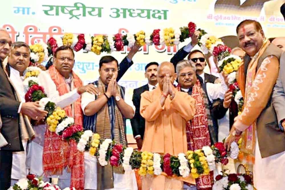 युवा ऊर्जा के प्रतीक हैं नितिन नबीनः मुख्यमंत्री योगी युवा ऊर्जा के प्रतीक हैं नितिन नबीनः मुख्यमंत्री योगी