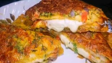 5 मिनट में झटपट तैयार करें चीजी ब्रेड आमलेट, स्वाद ऐसा कि दिल खुश हो जाए