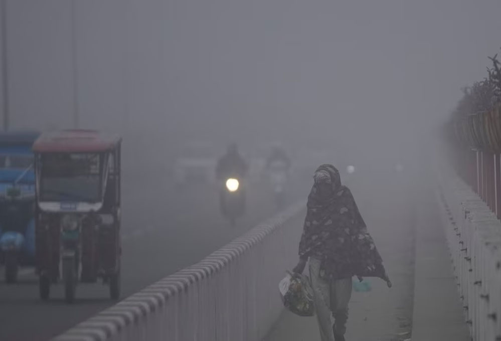 MP में पारा गिरकर 4.6 डिग्री, कोल्ड वेव का असर: भोपाल-इंदौर भी ठंडे, ग्वालियर-चंबल में कोहरा; 20 के बाद मावठा MP में पारा गिरकर 4.6 डिग्री, कोल्ड वेव का असर: भोपाल-इंदौर भी ठंडे, ग्वालियर-चंबल में कोहरा; 20 के बाद मावठा