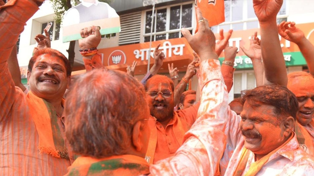 उद्धव ठाकरे की वो गलती, जिसने छीन ली BMC की गद्दी, 30 साल बाद ढहा ठाकरे का किला