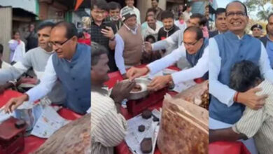 विदिशा में पन्नालाल के खजूर ने जीता शिवराज का दिल, गले लगाकर वादा भी किया