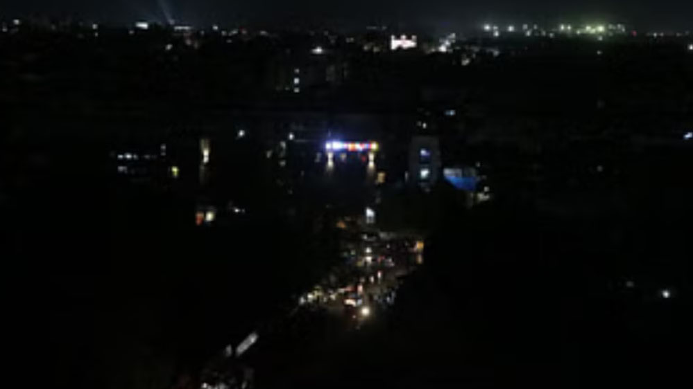 यूपी में आज शाम 6 बजे बजेगा सायरन, बत्तियां होंगी बुझी! जानें ‘ब्लैकआउट’ का पूरा प्लान