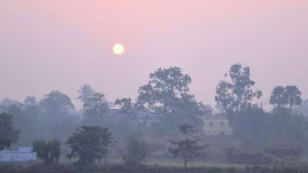 आज रायपुर में मौसम का मिजाज बदलेगा, सुबह धुंध, दिन में हल्की गर्मी, रात में ठंड