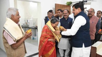 भोपाल: सीएम ने किया ‘संध्या छाया’ वृद्धाश्रम का उद्घाटन, 327 करोड़ की पेंशन राशि का हस्तांतरण