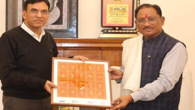 रायपुर : मुख्यमंत्री विष्णु देव साय ने केंद्रीय मंत्री मनसुख मांडविया से की भेंट रायपुर : मुख्यमंत्री विष्णु देव साय ने केंद्रीय मंत्री मनसुख मांडविया से की भेंट