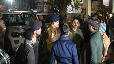 संभल में बिजली विभाग का बड़ा एक्शन: अवैध ई-रिक्शा चार्जिंग स्टेशन पकड़ा, JE ने किया सील