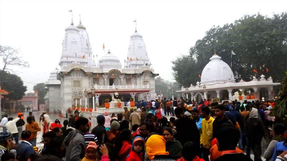 श्रद्धा, मनोरंजन व रोजगार का संगम है गोरखनाथ मंदिर का खिचड़ी मेला