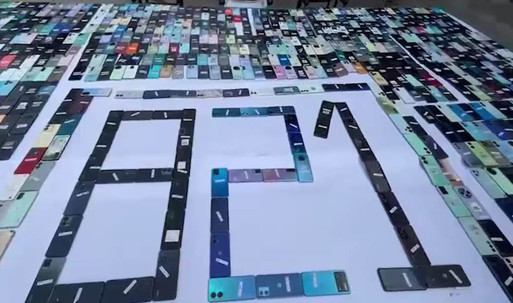 नोएडा पुलिस ने पकड़ा शातिर गिरोह, बरामद हुए 821 मोबाइल फोन कीमत 8 करोड़