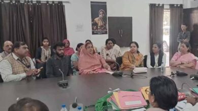 राज्य महिला आयोग की जनसुनवाई में उत्पीड़न के 35 प्रकरण आए, पति-पत्नी का विवाद सुलझाया