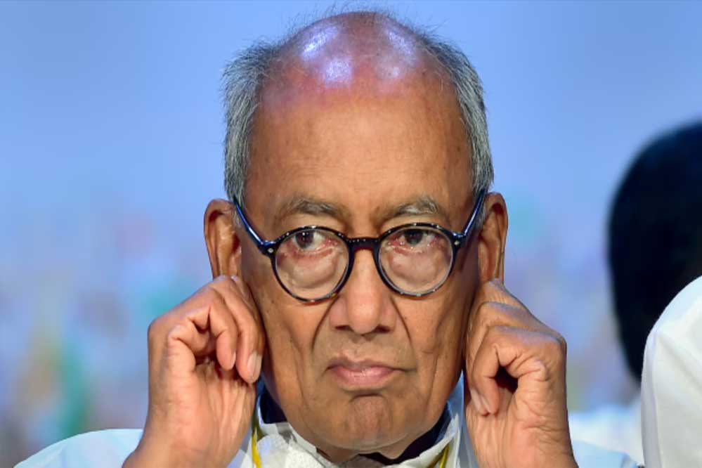 दिग्विजय सिंह की पोस्ट पर कांग्रेस में घमासान, लेकिन ग्वालियर-चंबल में खामोशी दिग्विजय सिंह की पोस्ट पर कांग्रेस में घमासान, लेकिन ग्वालियर-चंबल में खामोशी
