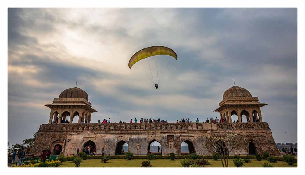 पर्यटन को मिले पंख: मध्यप्रदेश टूरिज्म बोर्ड और फ्लाइंग क्लब का संयुक्त आयोजन