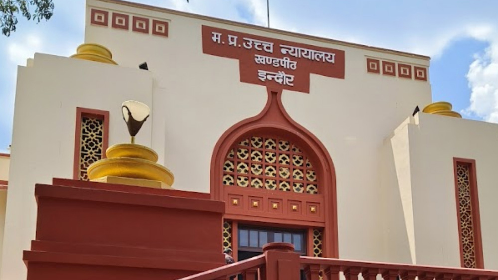 इंदौर मौतों पर हाईकोर्ट का कड़ा रुख, सरकार का जवाब असंवेदनशील, शहर की छवि को हुआ नुकसान