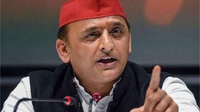 संतों का अपमान सहन नहीं, सपा हमेशा उनके साथ: अखिलेश यादव