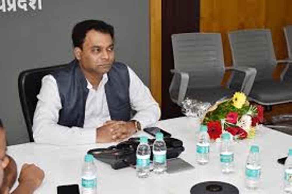 आयुक्त श्री भोंडवे ने मुख्यमंत्री शहरी पेयजल योजना में अनियमितता पर की कड़ी कार्यवाही