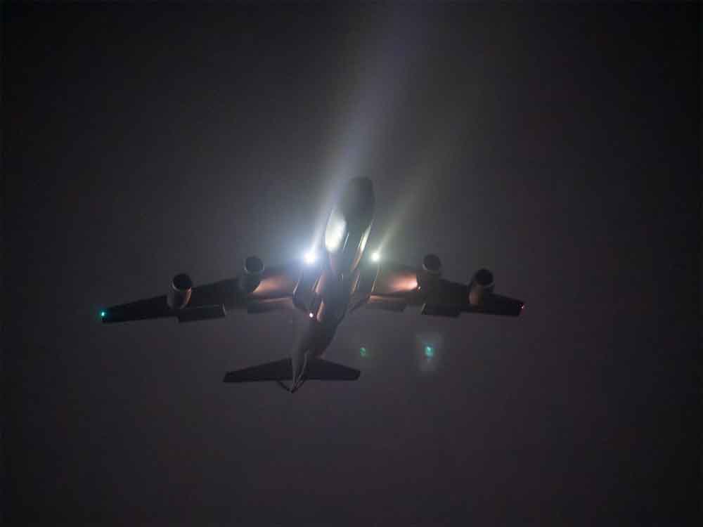 वेनेजुएला में उलझा अमेरिका, उधर उसके ‘दोस्त’ के देश पर एयर स्ट्राइक; फाइटर जेट्स से बरसाए गए बम