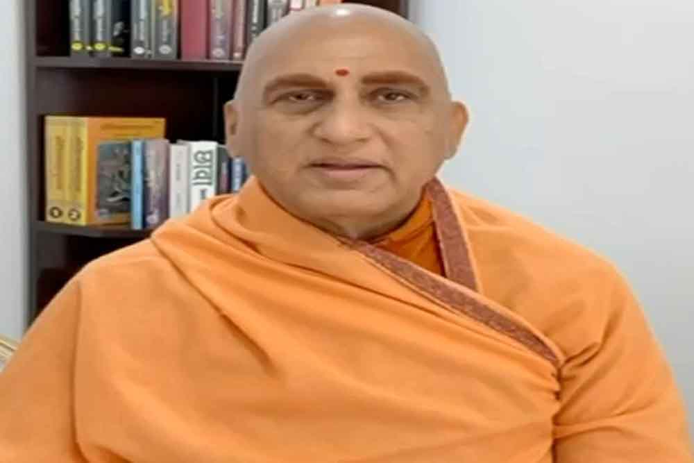 पीएम मोदी का लेख आने वाली पीढ़ियों में जगाएगा इतिहास-बोध और राष्ट्र-गौरव: स्वामी अवधेशानंद गिरि