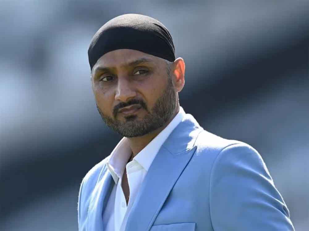 बांग्लादेश मामले पर हरभजन सिंह का सख्त बयान—जो हुआ गलत था, भारत आना है तो नियम मानने होंगे बांग्लादेश मामले पर हरभजन सिंह का सख्त बयान—जो हुआ गलत था, भारत आना है तो नियम मानने होंगे