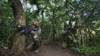 जम्मू-कश्मीर में आतंकियों से मुठभेड़, कमांडो शहीद, एक दिन पहले 8 जवान हुए थे घायल