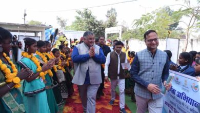 संपूर्णता अभियान 2.0 की शुरुआत: मंत्री राजेश अग्रवाल बोले—सरगुजा के पिछड़े क्षेत्रों का होगा समग्र विकास संपूर्णता अभियान 2.0 की शुरुआत: मंत्री राजेश अग्रवाल बोले—सरगुजा के पिछड़े क्षेत्रों का होगा समग्र विकास