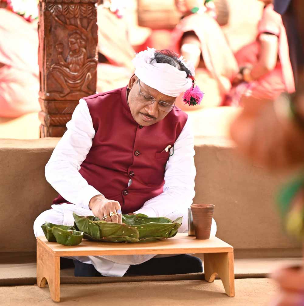 आधुनिक घोटुल नई पीढ़ी को अपनी जड़ों से जोड़ेगा: मुख्यमंत्री साय आधुनिक घोटुल नई पीढ़ी को अपनी जड़ों से जोड़ेगा: मुख्यमंत्री साय