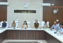पंचायत एवं ग्रामीण विकास में जिला समीक्षा बैठक गरियाबंद में सम्पन्न