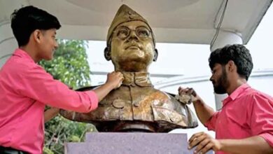 नेताजी की अस्थियां कहां हैं? मौत पर रहस्य बरकरार, बेटी के बयान ने फिर छेड़ी नई बहस नेताजी की अस्थियां कहां हैं? मौत पर रहस्य बरकरार, बेटी के बयान ने फिर छेड़ी नई बहस