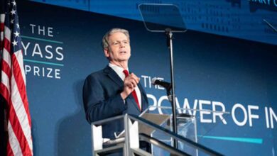 दावोस में अमेरिका का बड़ा बयान: मंत्री बेसेंट बोले– ग्रीनलैंड को यूएस में होना चाहिए