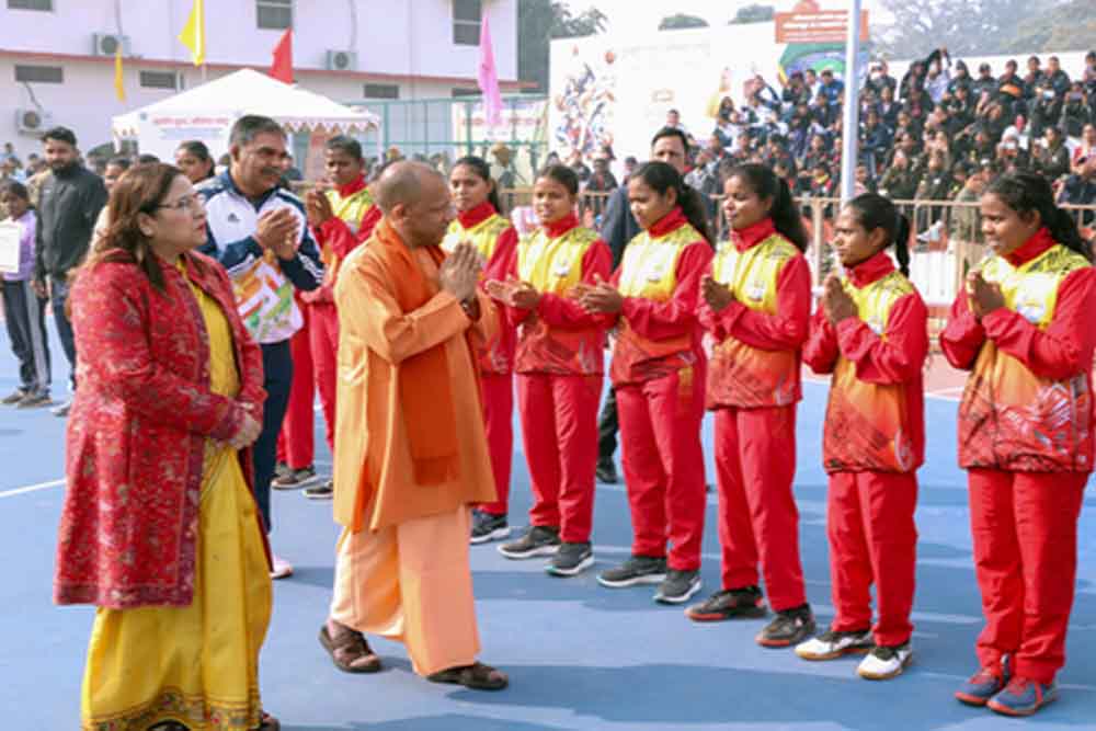 सीएम योगी बोले– खेल से निखरती है प्रतिभा, युवाओं को आगे बढ़ाने की अपील सीएम योगी बोले– खेल से निखरती है प्रतिभा, युवाओं को आगे बढ़ाने की अपील
