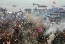 मसान होली की अनोखी परंपरा: क्यों महिलाओं को रखा जाता है इससे दूर?