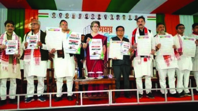 असम में BJP पर प्रियंका गांधी का बड़ा हमला, जारी की 20-पॉइंट चार्जशीट