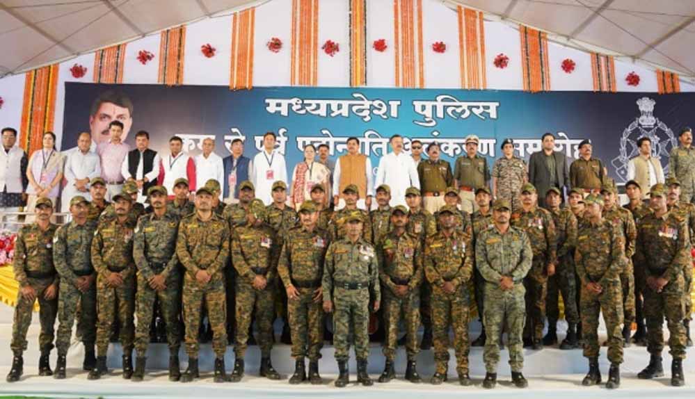 मध्य प्रदेश में 60 जवानों को समय से पहले प्रमोशन, बालाघाट में बनेगा अमर जवान ज्योति