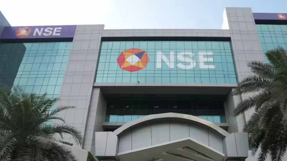 National Stock Exchange of India पर ट्रेडिंग अकाउंट्स 25 करोड़ के पार, SIP और शेयर बाजार में निवेशकों का बढ़ता भरोसा National Stock Exchange of India पर ट्रेडिंग अकाउंट्स 25 करोड़ के पार, SIP और शेयर बाजार में निवेशकों का बढ़ता भरोसा