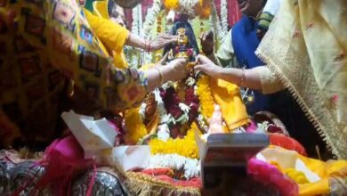 काशी में शुरू हुई शिव विवाह की रस्में: बाबा विश्वनाथ दूल्हा बनेंगे, हल्दी ने महका नगर काशी में शुरू हुई शिव विवाह की रस्में: बाबा विश्वनाथ दूल्हा बनेंगे, हल्दी ने महका नगर