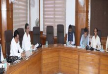 पात्र हितग्राहियों को समयबद्ध और पारदर्शी प्रक्रिया से मिले योजनाओं का लाभ – मंत्री  चौहान