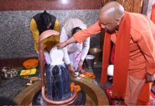 मुख्यमंत्री ने रुद्राभिषेक-जलाभिषेक कर की प्रदेशवासियों के सुखमय जीवन की प्रार्थना