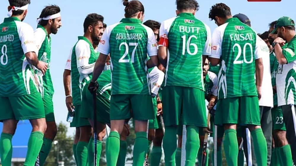 बर्तन मांजकर खेलने उतरे पाकिस्तानी खिलाड़ी, वतन वापसी पर कप्तान का गुस्सा फूटा