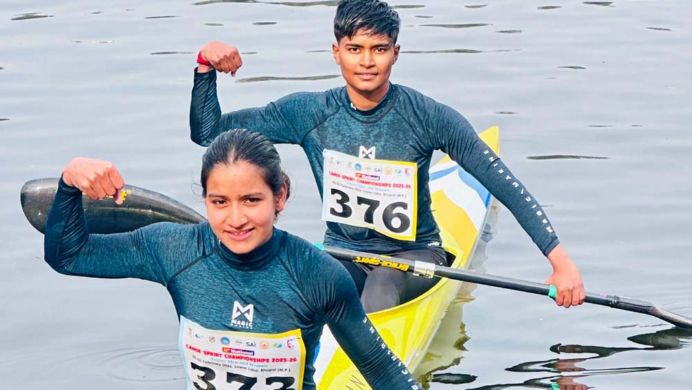छतरपुर की 18 वर्षीय बेटी का जलवा, कैनोइंग में जीते 20 मेडल—स्टेट से इंटरनेशनल तक लहराया परचम