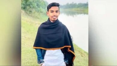 दिल्ली हवाई अड्डे से गिरफ्तार हुआ हिंदू पुलिस अधिकारी हत्या का आरोपी, बांग्लादेश भेजा गया दिल्ली हवाई अड्डे से गिरफ्तार हुआ हिंदू पुलिस अधिकारी हत्या का आरोपी, बांग्लादेश भेजा गया