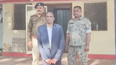 लाखों की हेराफेरी मामले में तत्कालीन जनपद CEO गिरफ्तार, मचा हड़कंप