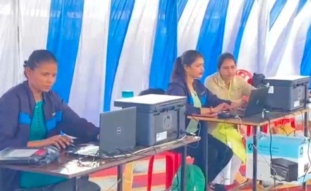 मध्य प्रदेश के 10 जिलों में आज से पुलिस आरक्षक भर्ती के लिए शारीरिक दक्षता परीक्षा शुरू मध्य प्रदेश के 10 जिलों में आज से पुलिस आरक्षक भर्ती के लिए शारीरिक दक्षता परीक्षा शुरू