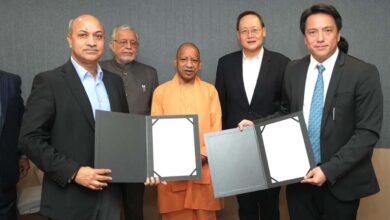 सिंगापुर के साथ यूपी की बड़ी रणनीतिक साझेदारी, इन्वेस्ट यूपी व एससीई के बीच एमओयू