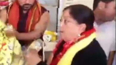 पूर्व मुख्यमंत्री वसुंधरा राजे सिंधिया महाकाल मंदिर पहुंची, नंदी हाल से दर्शन कर लिया आशीर्वाद