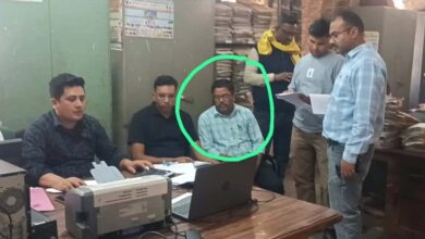 कटनी में लोकायुक्त का बड़ा कारनामा, रिश्वत लेते जिला पंचायत लिपिक गिरफ्तार कटनी में लोकायुक्त का बड़ा कारनामा, रिश्वत लेते जिला पंचायत लिपिक गिरफ्तार