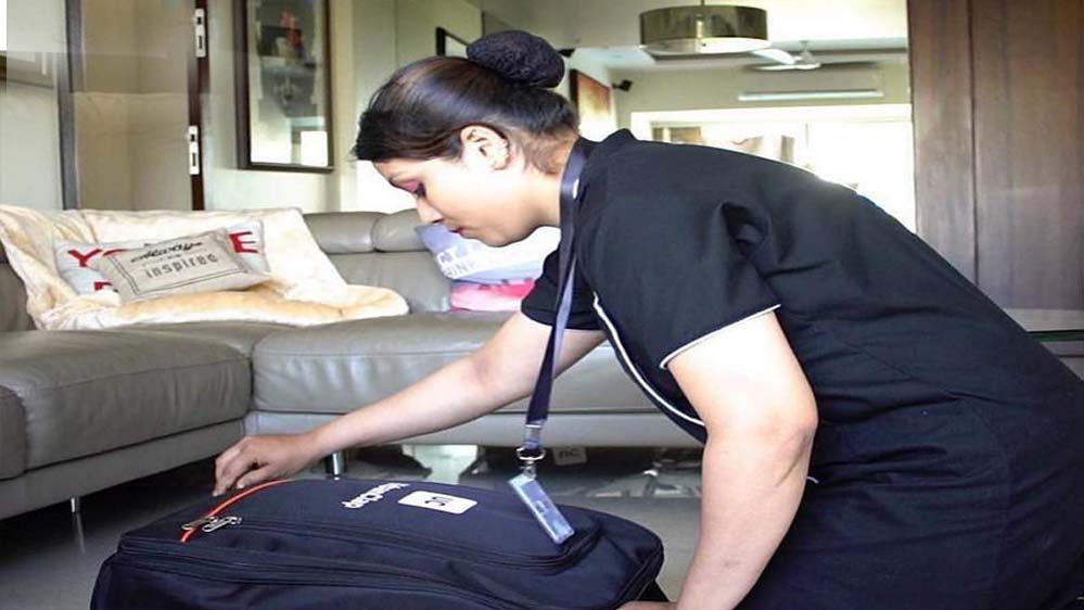 10 मिनट में कामवाली, 100 रुपये घंटा: क्या ये नया बिजनेस मॉडल सफल हो पाएगा?