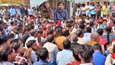 सहारनपुर में कशिश-आजम फरारी पर हंगामा, हिंदूवादी संगठनों ने सड़क जाम कर हनुमान चालीसा पढ़ी