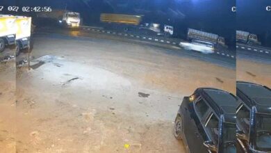 बिलासपुर में ट्रेलर ने स्कॉर्पियो को मारी रॉन्ग साइड टक्कर, 4 की मौत, गैस कटर से गाड़ी काटकर निकाले शव