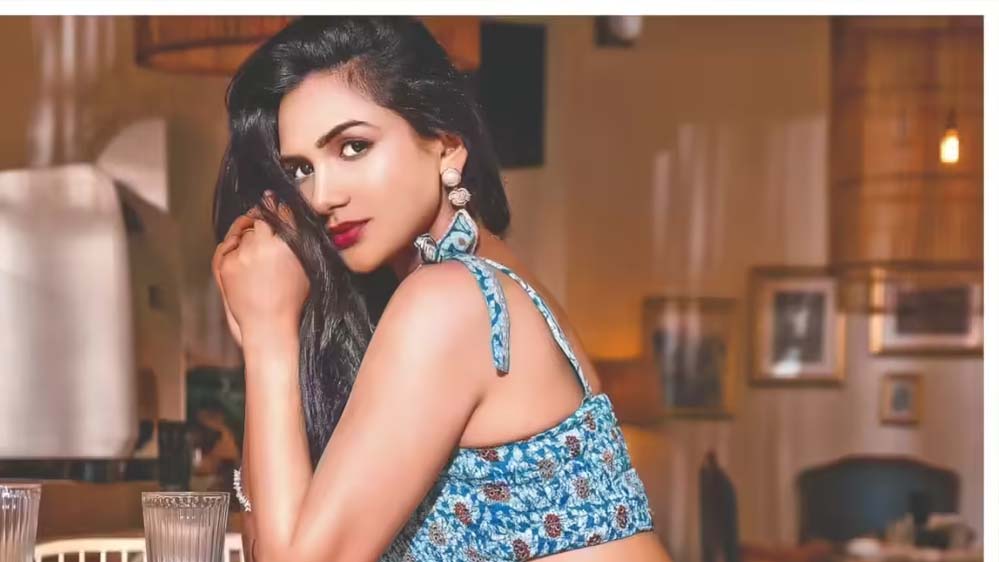 रोल के लिए शर्त रखी, ‘इंटीमेट होना होगा तभी…’ – एक्ट्रेस आकांक्षा चमोला ने किया खुलासा रोल के लिए शर्त रखी, ‘इंटीमेट होना होगा तभी…’ – एक्ट्रेस आकांक्षा चमोला ने किया खुलासा